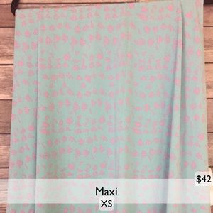 LuLaRoe XS Maxi Skirt